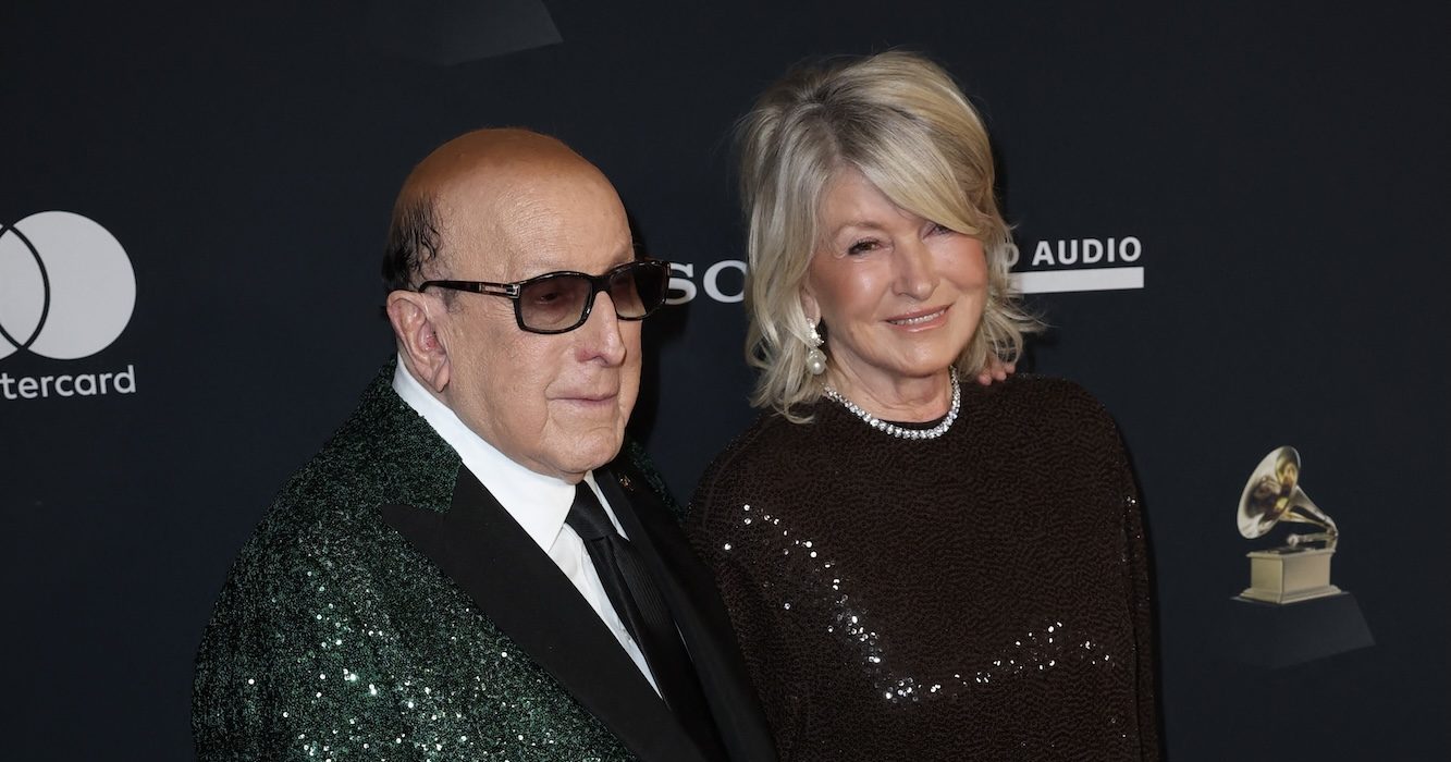 Martha Stewart's Heartfelt Tribute to Clive Davis Has Everyone Talking