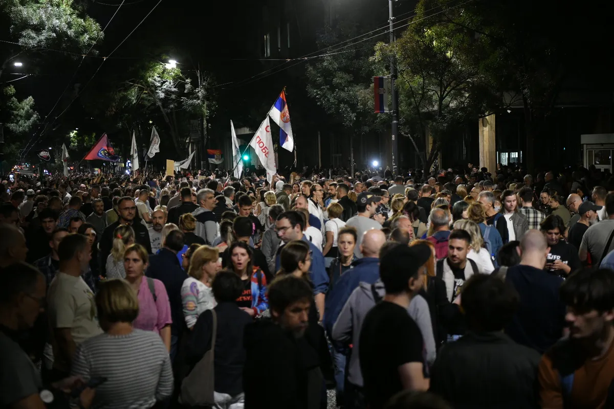 Studenti predali prigovor RIK-u, pa uz „Tri poljupca“ zaigrali kolo