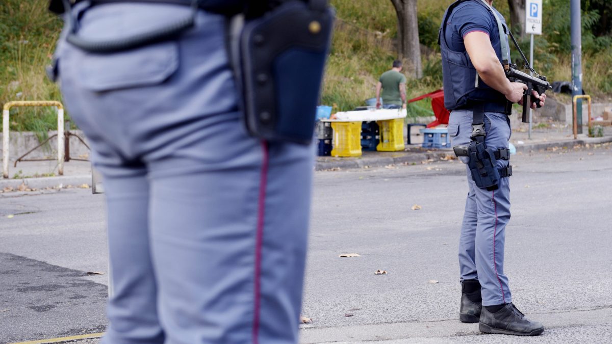 Arzano diventa zona rossa per la sicurezza: controlli intensificati per 6 mesi