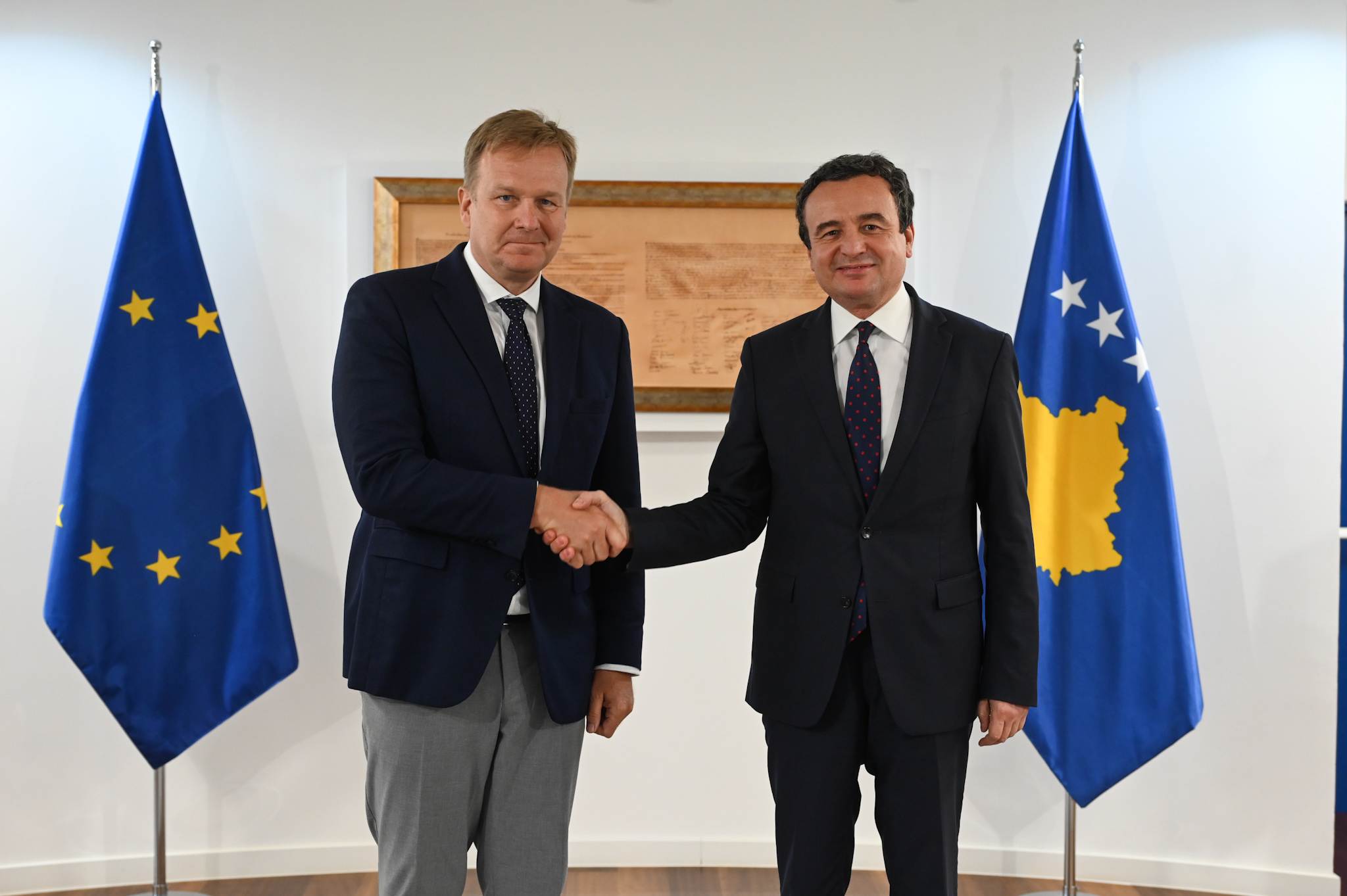 Kurti and Sorensen's Meeting: The Serb Judges' Return Sparks Attention