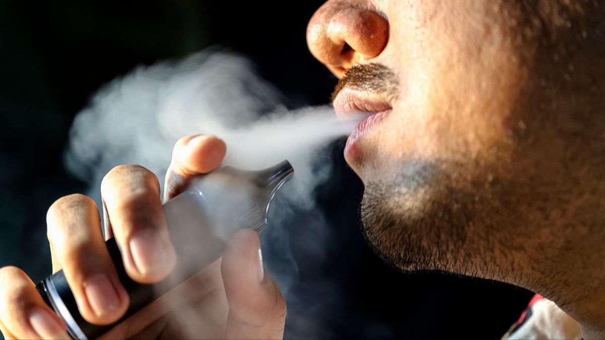 UK Vaping Costs Spark Concern as Major New Tax Takes Effect