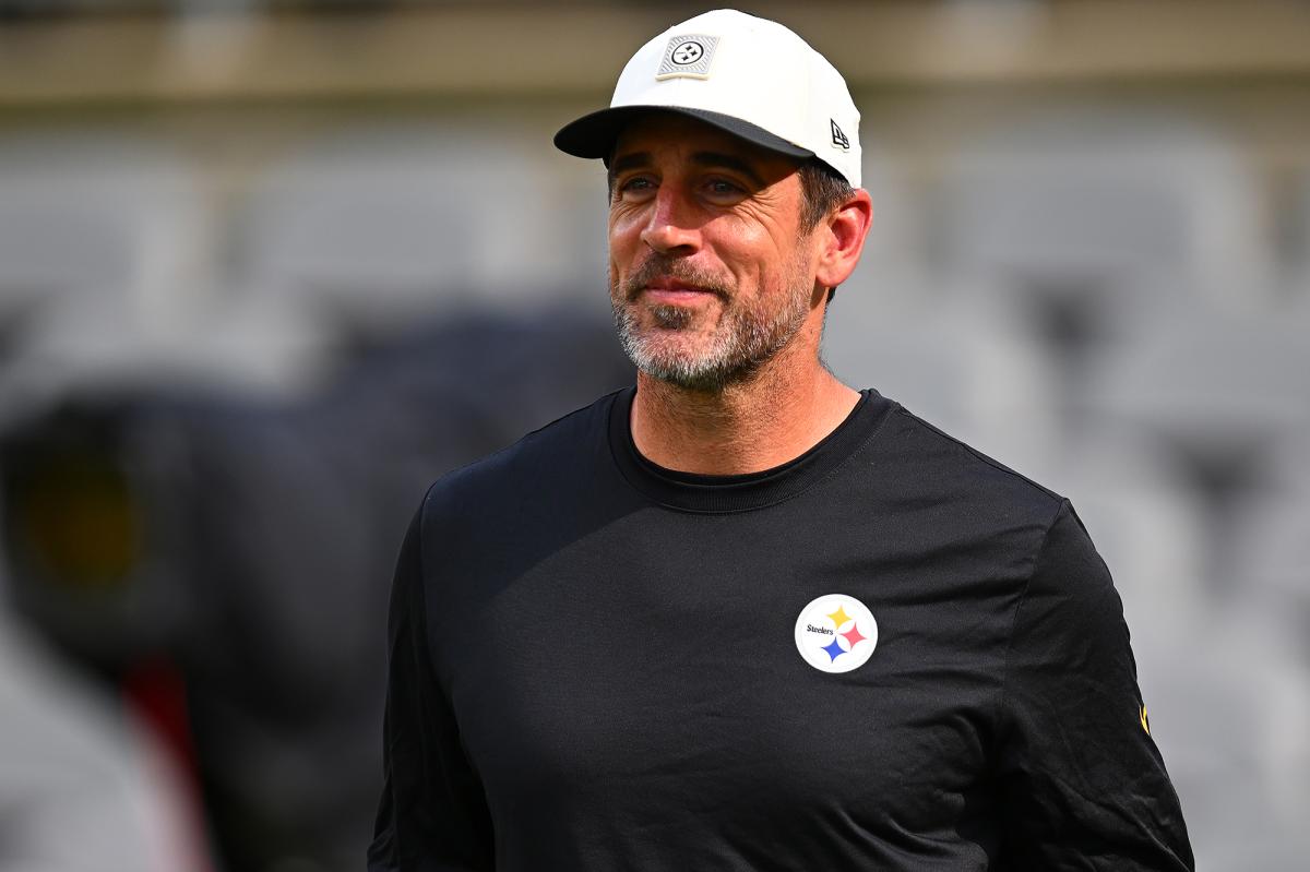 Aaron Rodgers' Retirement: The Unexpected Family Plan That's Turning Heads