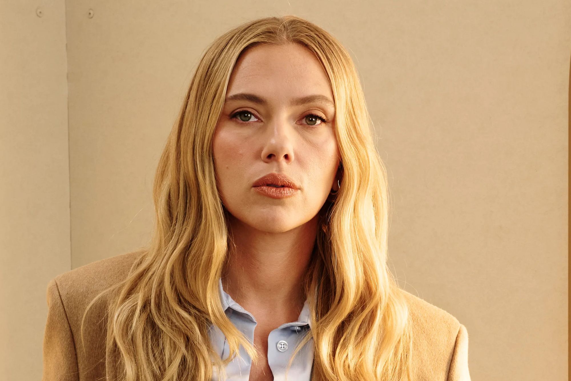 Scarlett Johansson's Beauty Secret: Her 3-Step 'No-Makeup' Routine Revealed