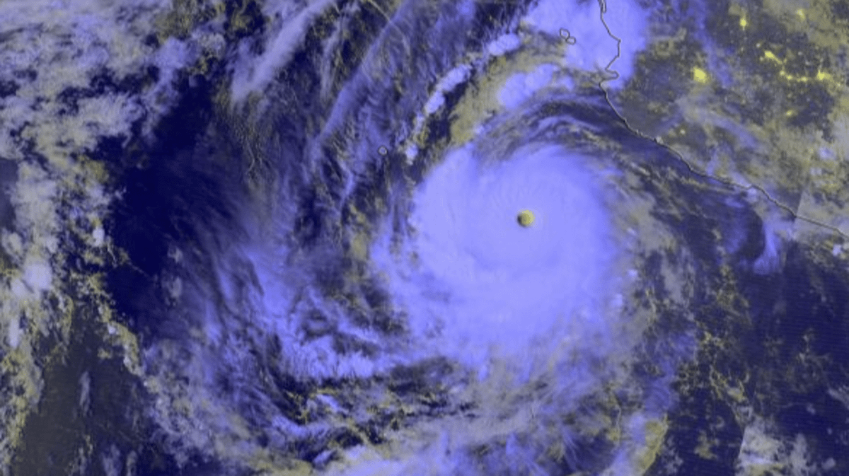 Hurricane Polo: The Explosive Storm Threatening Mexico's Baja California