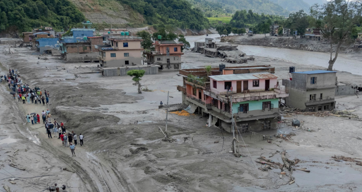 Nepal'de Doğal Barajın Patlama Riski: İkinci Felaket Kapıda