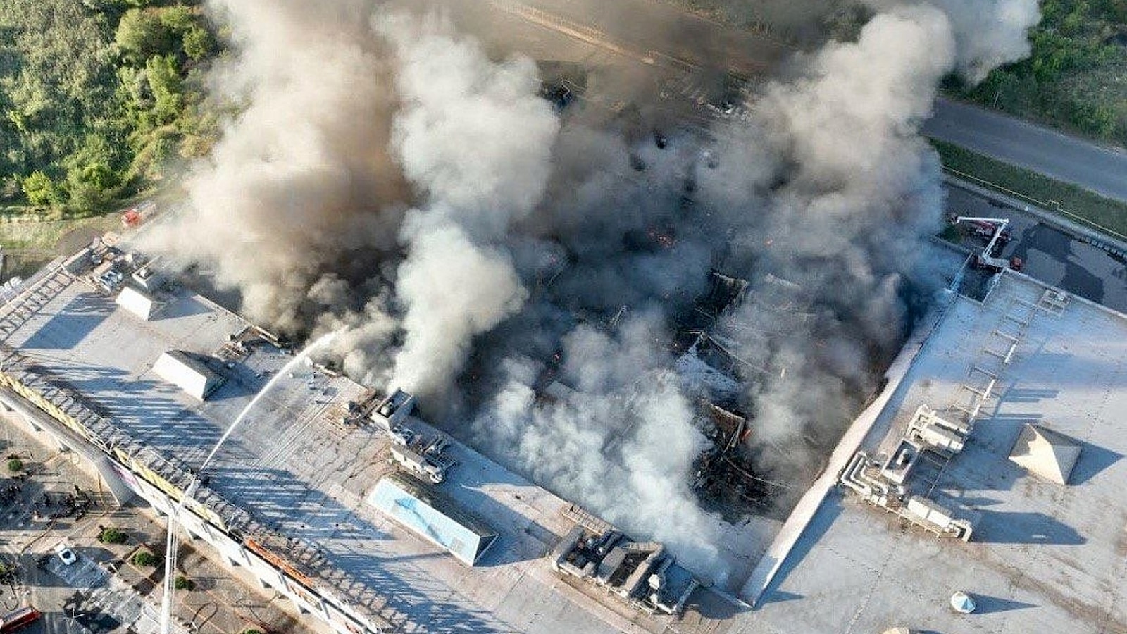 Tragedy in Kryvyi Rih: Russian Drone Strike Leaves 16 Dead in Shopping Mall