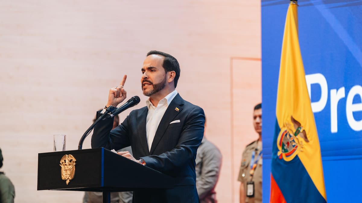 De la Espriella ordena revisar escoltas y vehículos blindados de la UNP
