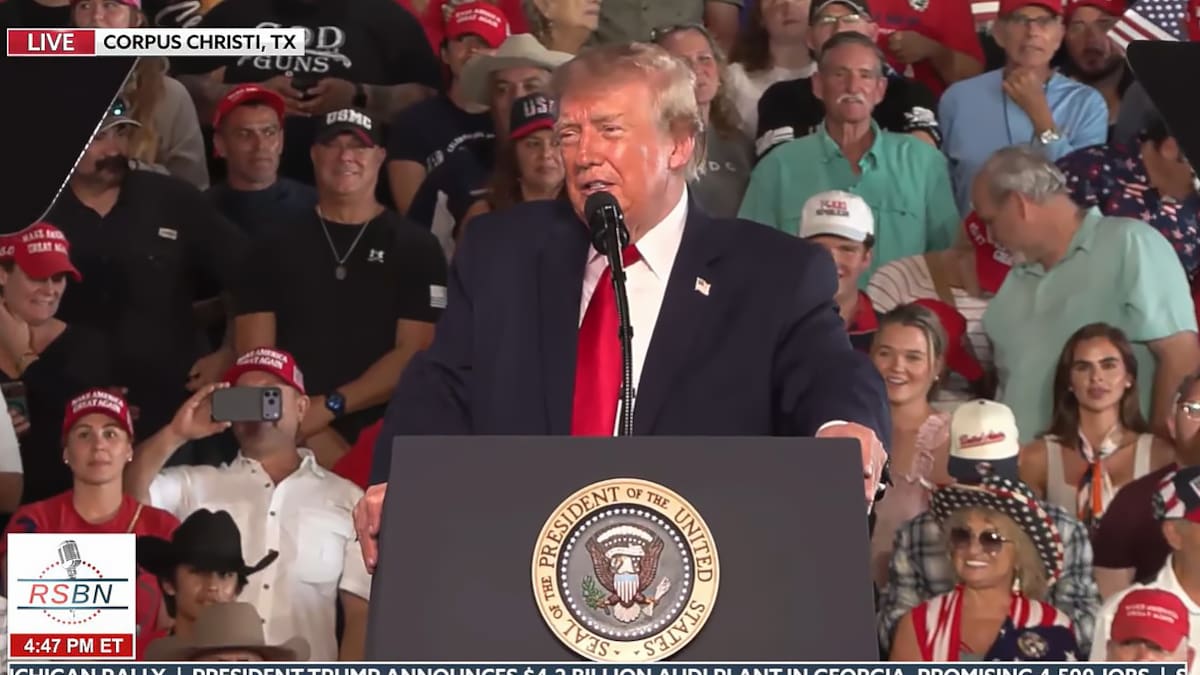 Trump sugiere que Venezuela se convierta en el estado 51 de EE. UU.