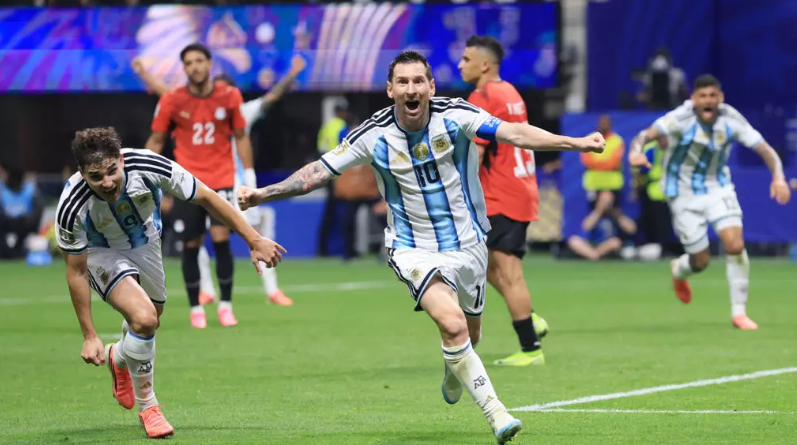 Argentina's Stunning Comeback Against Egypt: Messi Leads Team to Quarterfinals