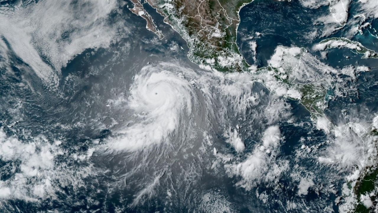 Huracán Genevieve impacta con su fuerza: ¿Qué pasará en México?