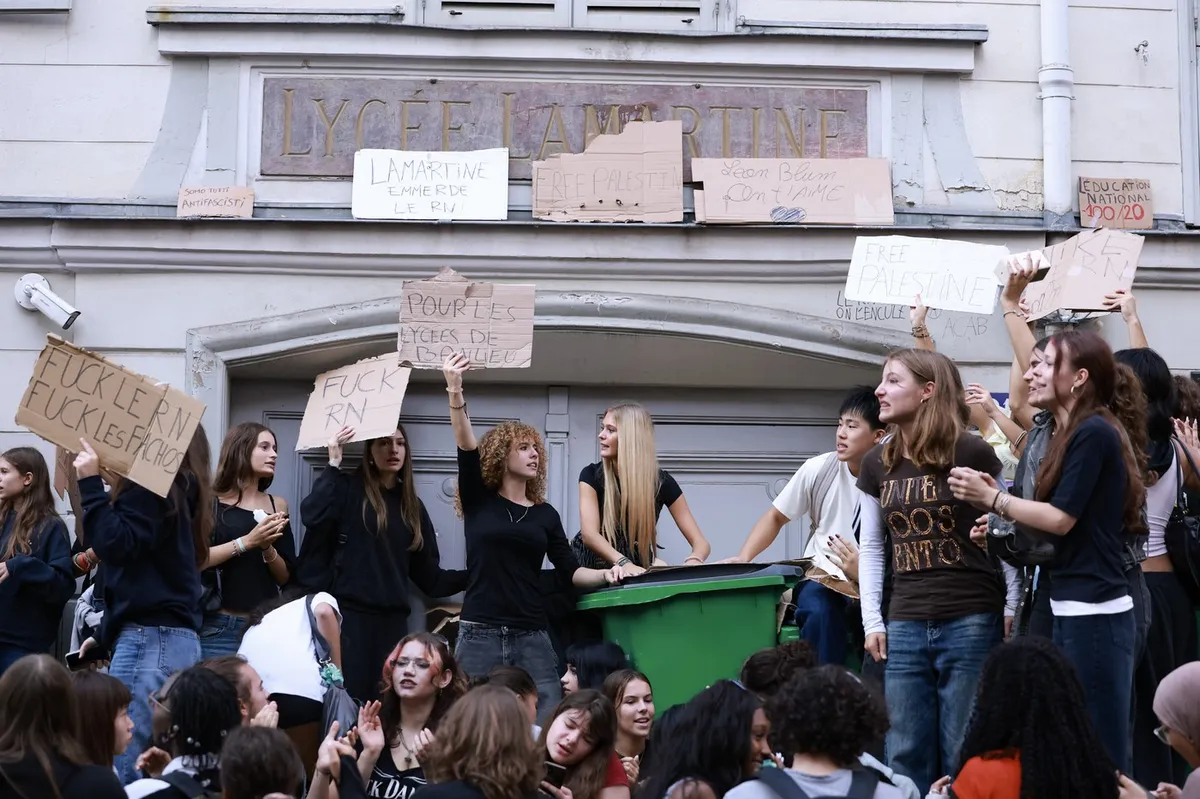 Francuski student na televiziji pohvalio blokade univerziteta u Srbiji