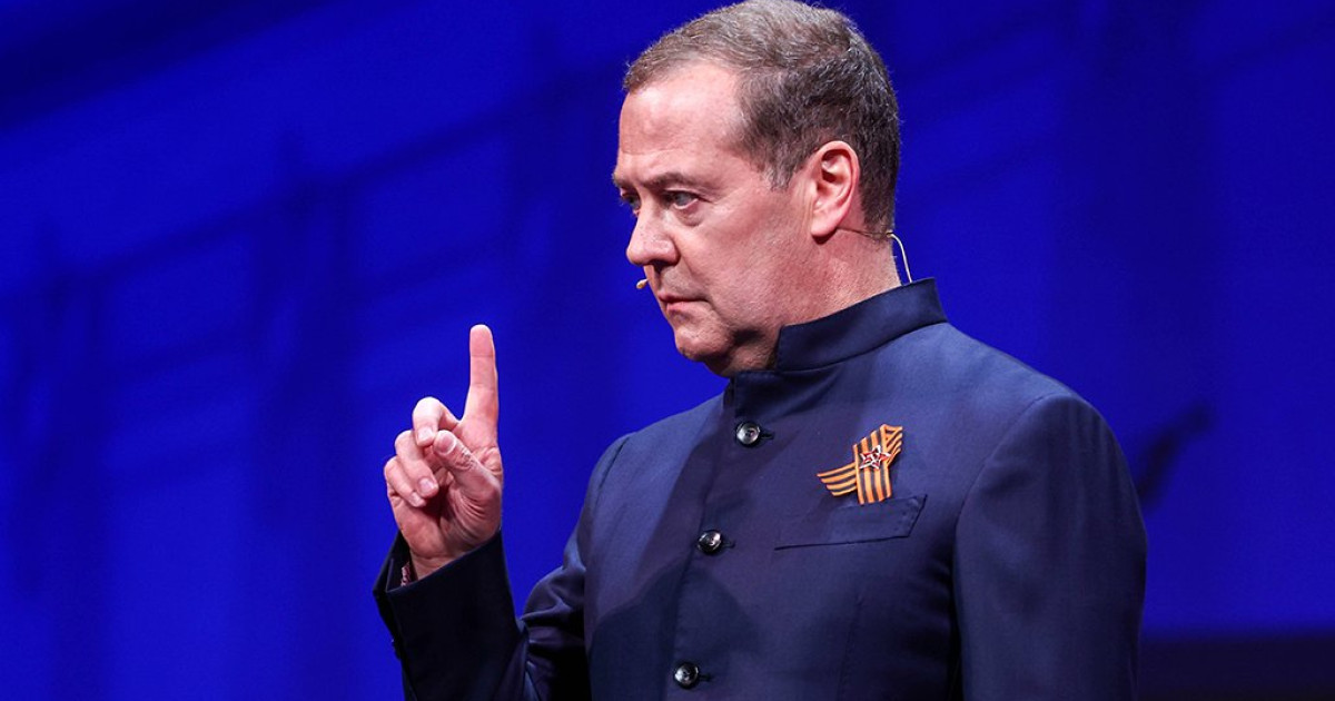 Dmitri Medvedev sugerează asasinarea lui Zelenski de către SUA