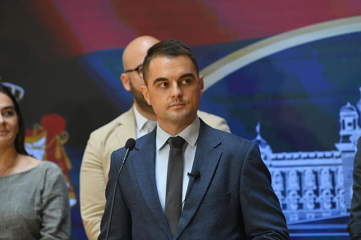 Šok u SRCE: Dva člana napuštaju stranku zbog 'Evropske Srbije'
