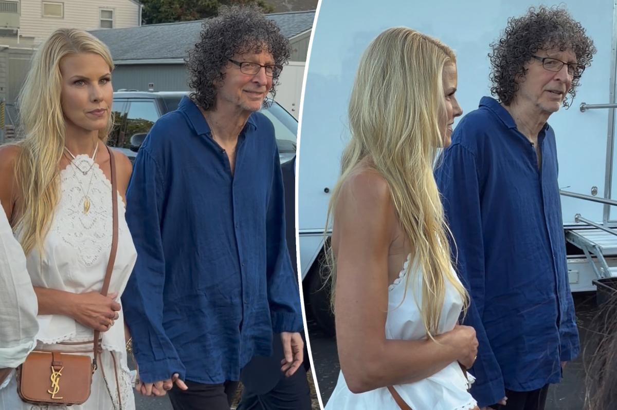 Howard Stern's Rare Outing After Explosive Lawsuit Drama