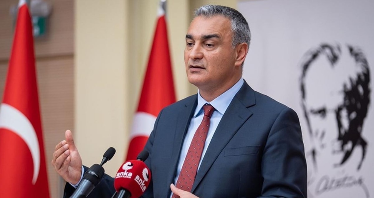 Müslim Sarı'nın 'Menderes' İtirafı: Meclis Üyelerinin Dikkat Çekici İhmalı