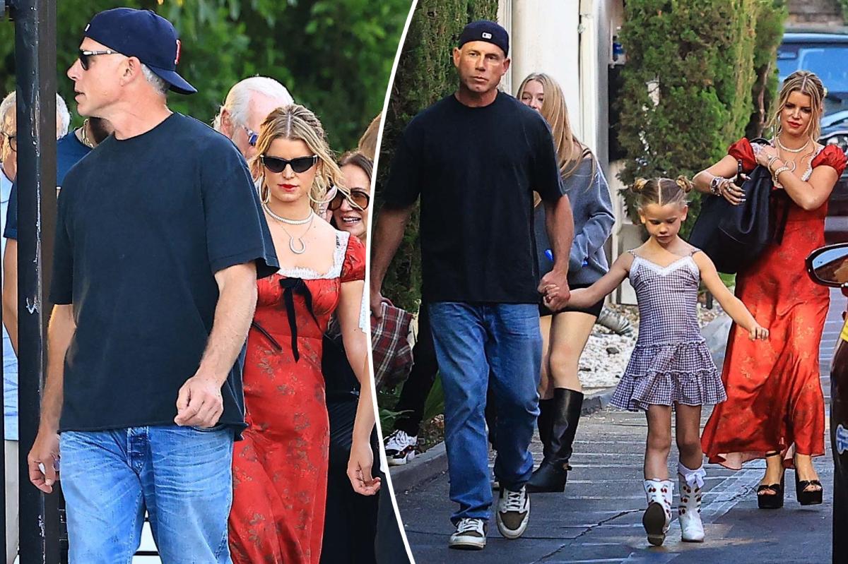 Jessica Simpson and Eric Johnson's Surprising Reunion at Son's Graduation