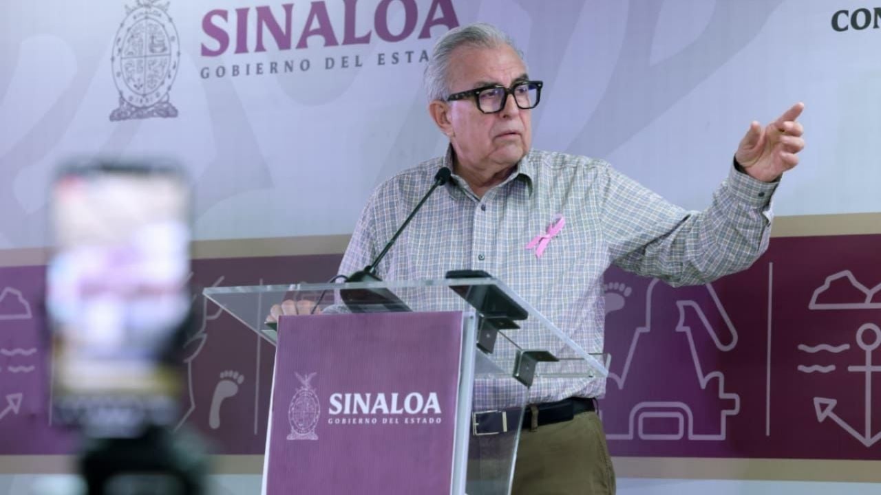 Rubén Rocha sorprende al reaparecer y negar protección federal