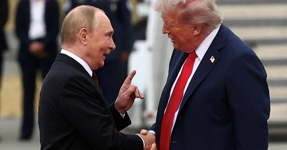 Vasile Bănescu: Trump admiră dictatorii și dezbracă „haina strâmtă” a democrației