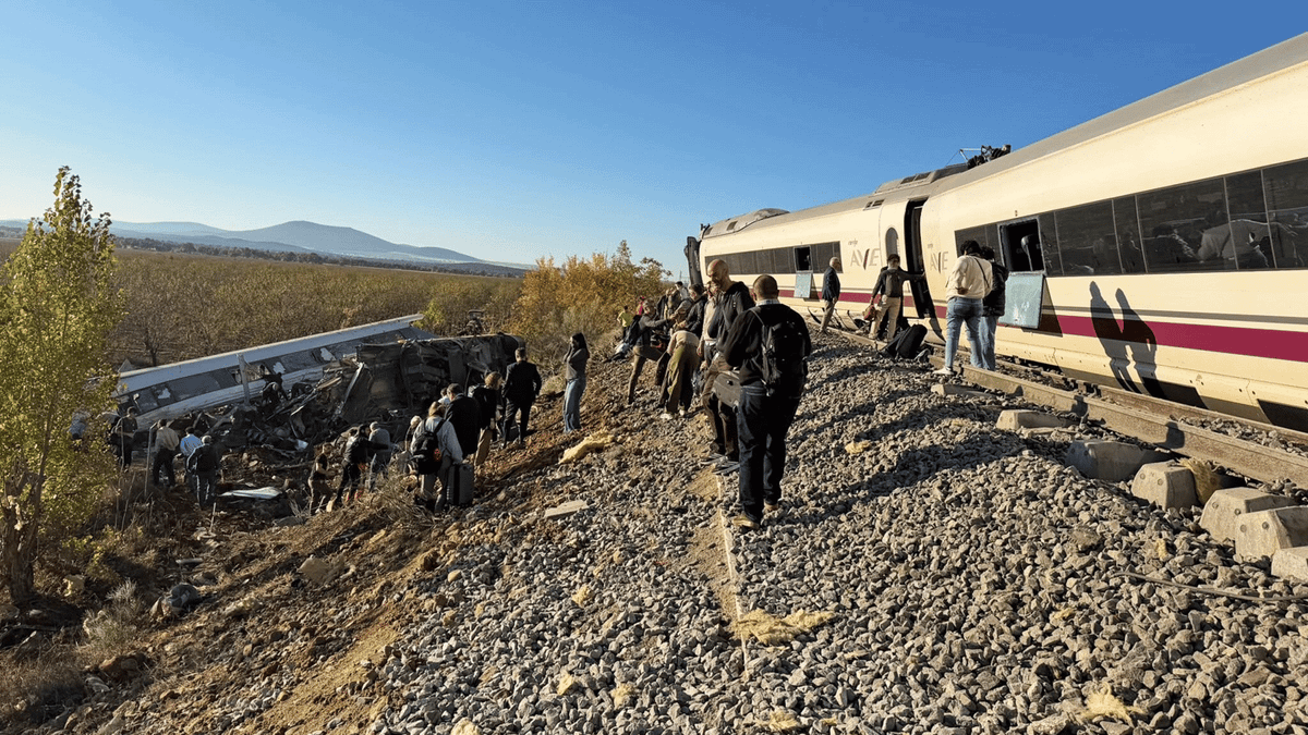 Spain's High-Speed Train Collision Kills at Least 39, Death Toll May Rise