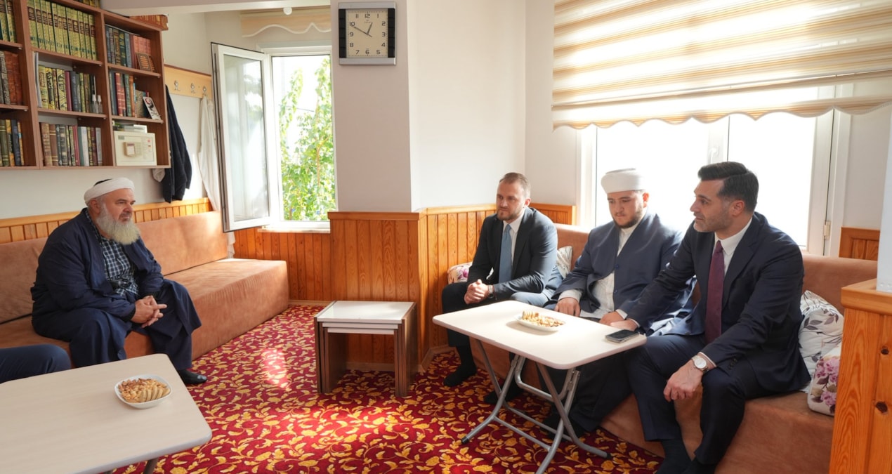 Üsküdar'ın Yeni Başkan Vekili İlk Ziyaretini İhmalkarlık Kurbanına Yaptı