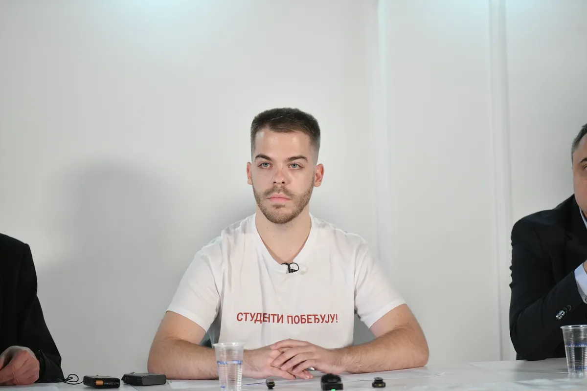Petar Živković tvrdi da su ga pratili: Kričak ispred njegove zgrade