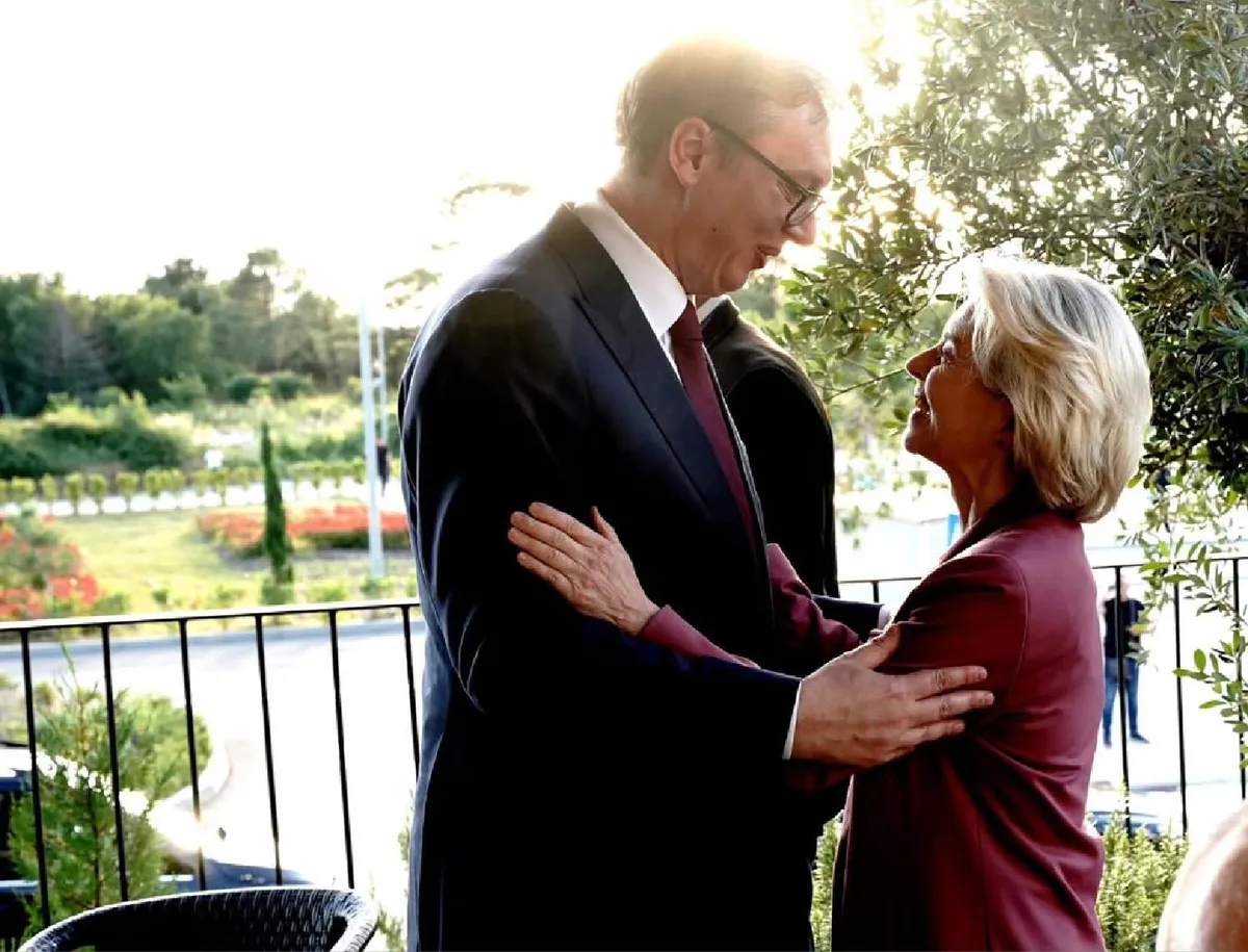 Ursula fon der Lajen u Beogradu: Šta ako Vučić podnese ostavku?