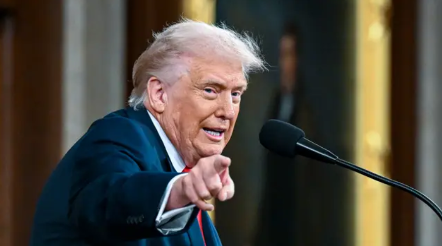 Aides suggest Trump presidency may end sooner than expected