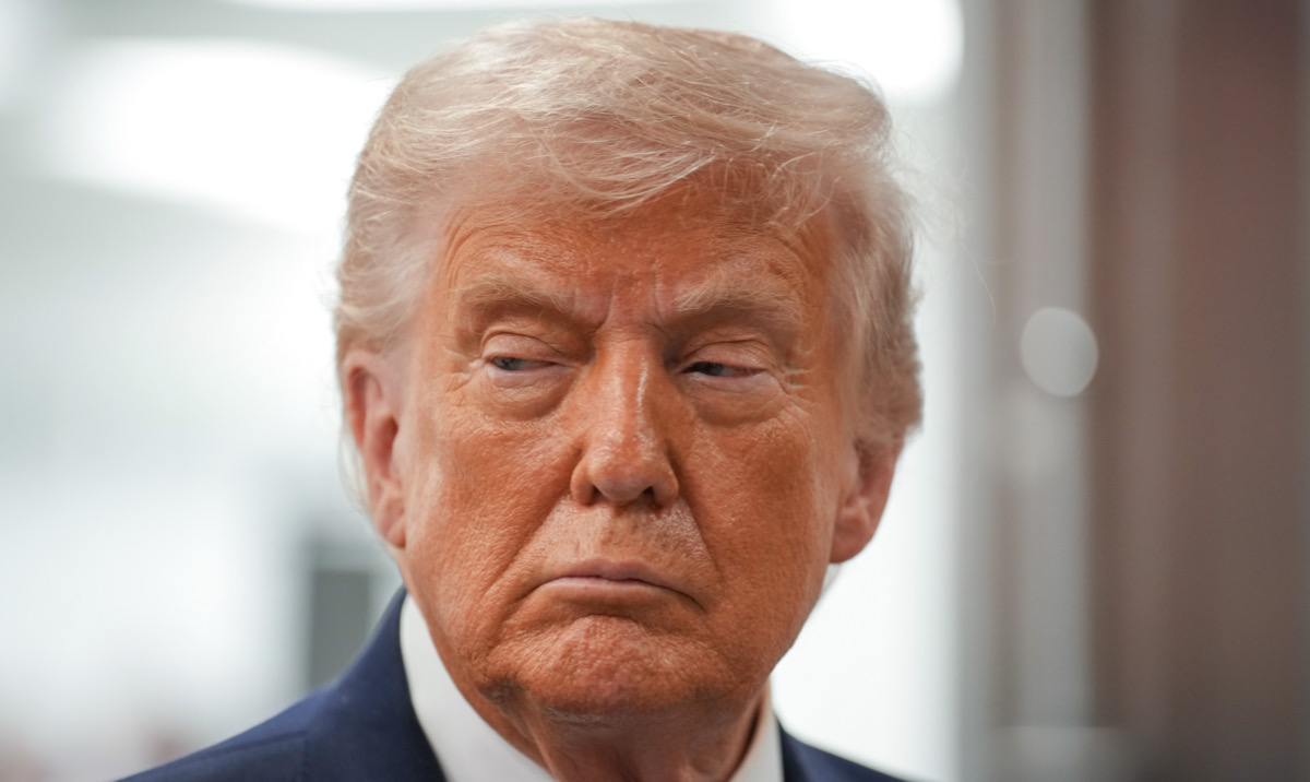 Trump's Bold Iran Warning Jolts: What's in Store for 'Deranged Scumbags'?