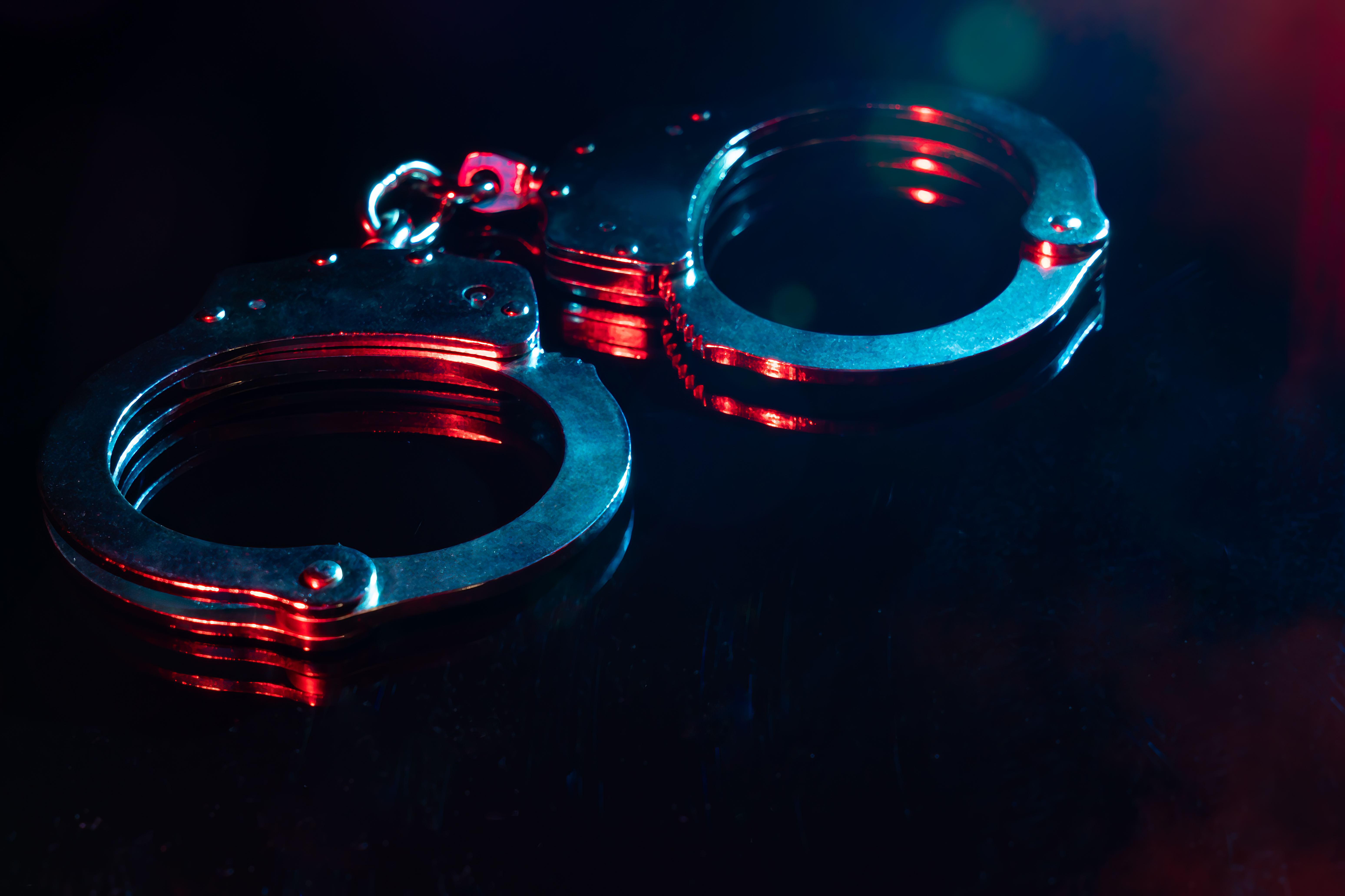 Arizona Man Allegedly Confesses to Using Hammer and Knife on Parents