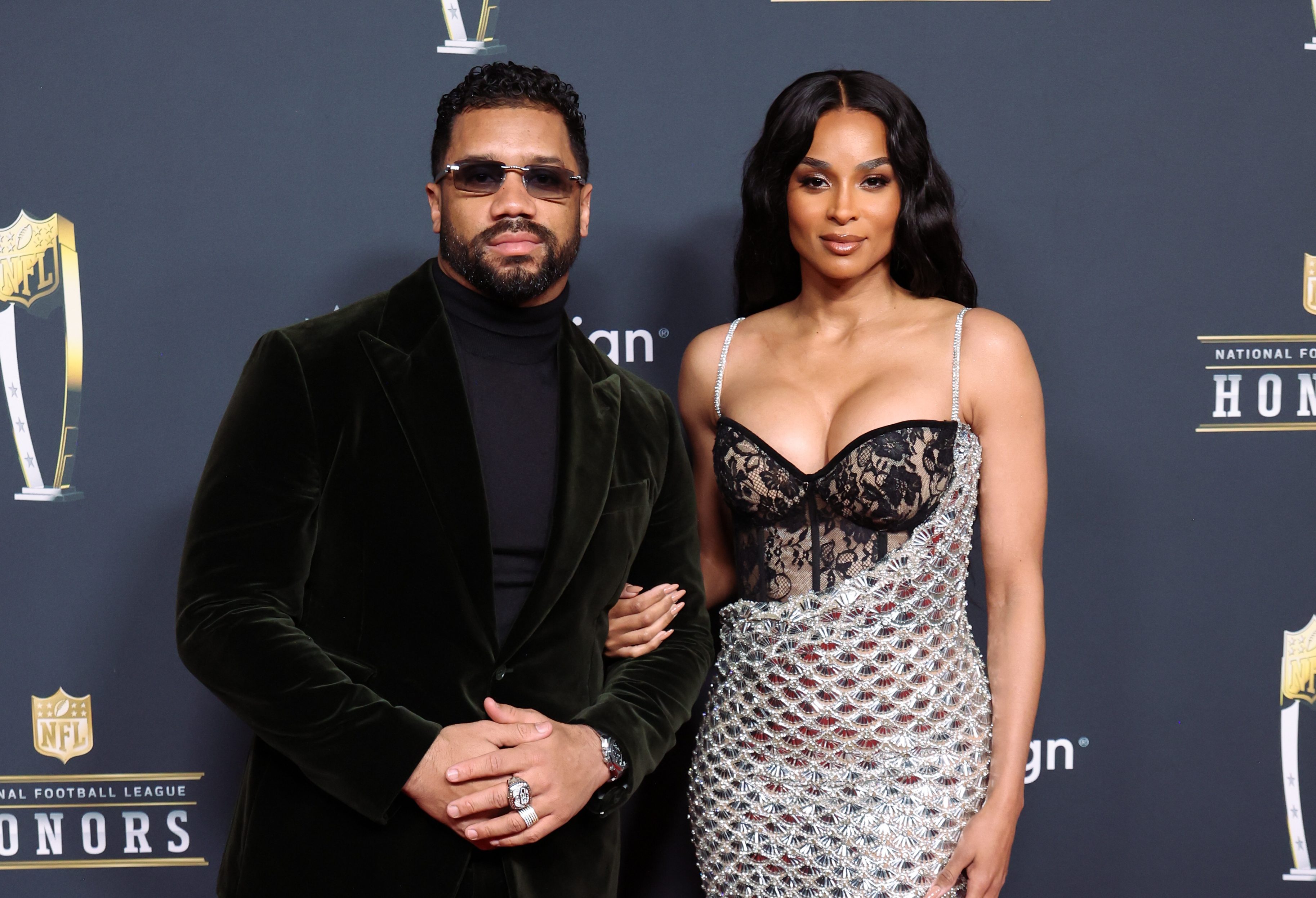 Russell Wilson's Reaction to Ciara's Twerk Session is a Social Media Hit!