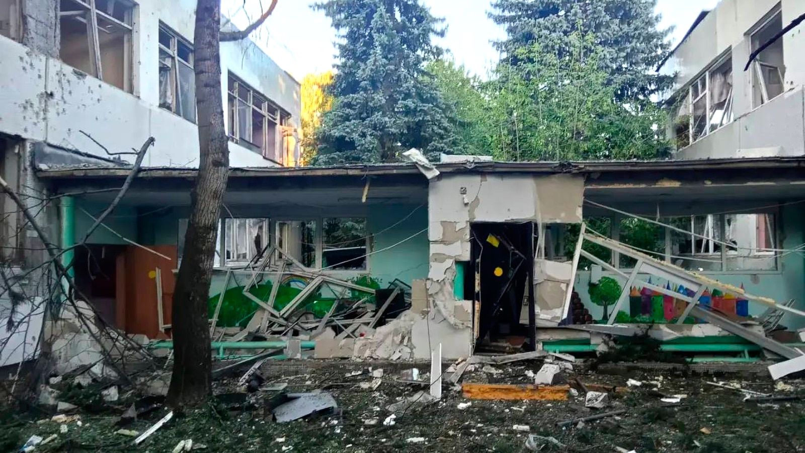 Ukrainian Drones Trigger Fires Near Moscow: What Really Happened?