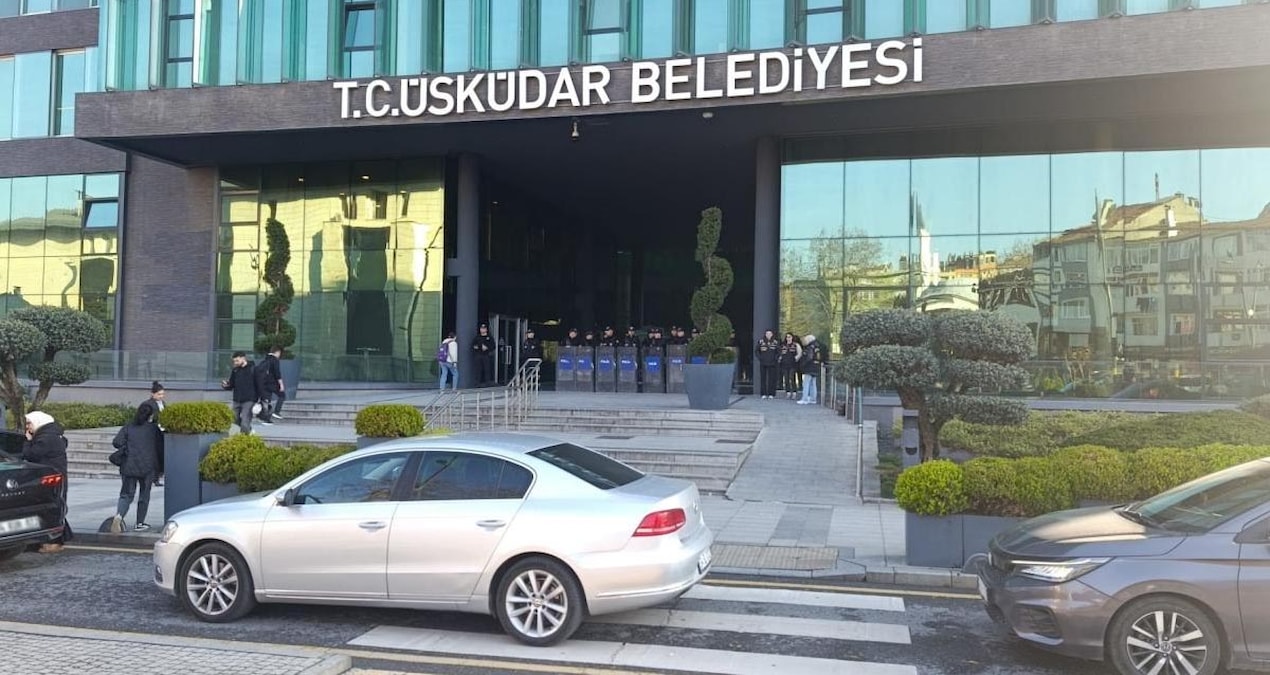 Üsküdar Belediyesi'nde Usulsüzlük İddiaları: 3 İsim Tutuklama Talebiyle Gündemde