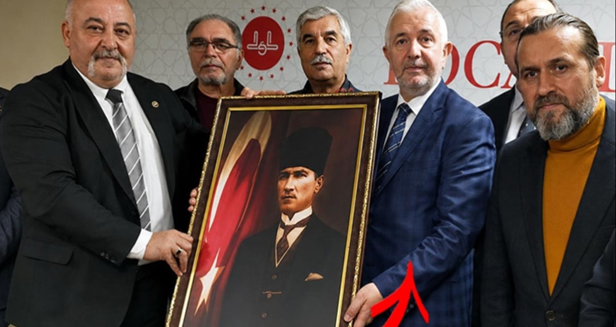 Atatürk İçin Mevlit Okutan Müftü Neden Görevden Alındı?