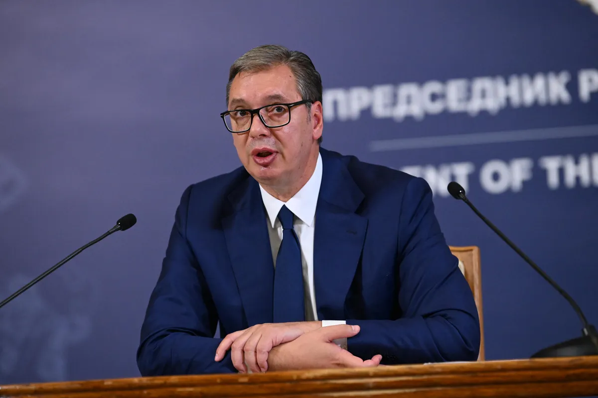 Majka Živka Gvozdenovića traži od Vučića da pusti ceo snimak