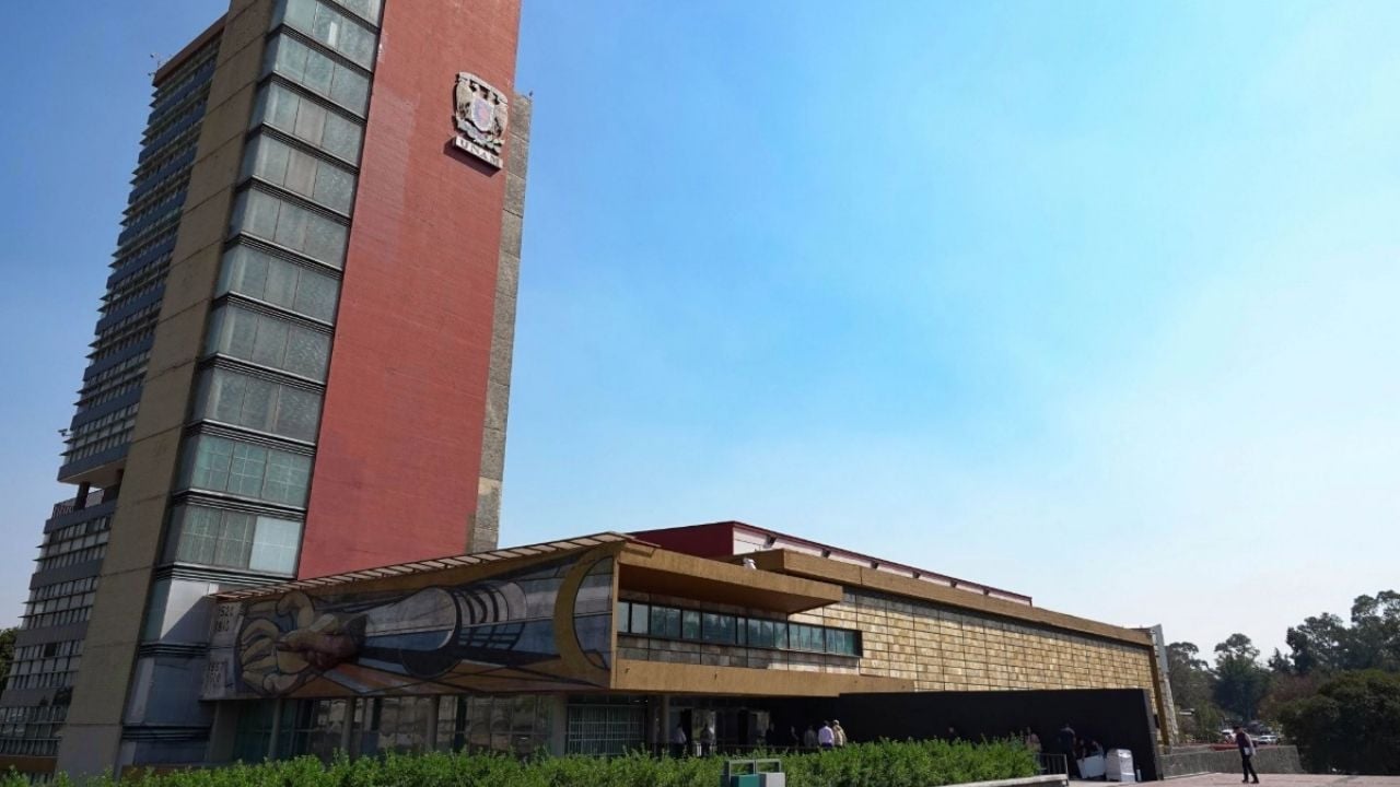 UNAM en el ojo del huracán tras alza inesperada de alumnos con altos puntajes