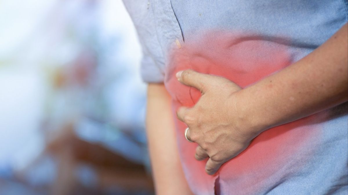 Still needing the toilet after going can be a bowel cancer warning sign