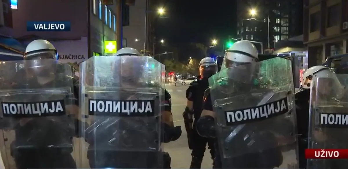 Student iz Valjeva tvrdi da je policija pokušala da mu uzme telefon