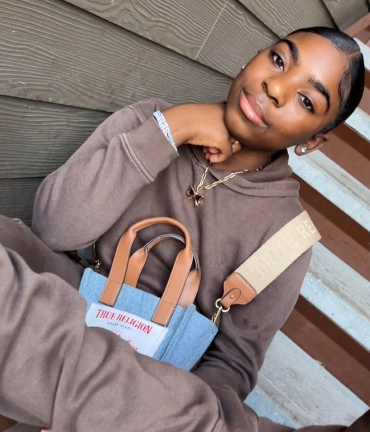 13-Year-Old Girl Fatally Stabbed by 10-Year-Old Boy in Texas Brawl