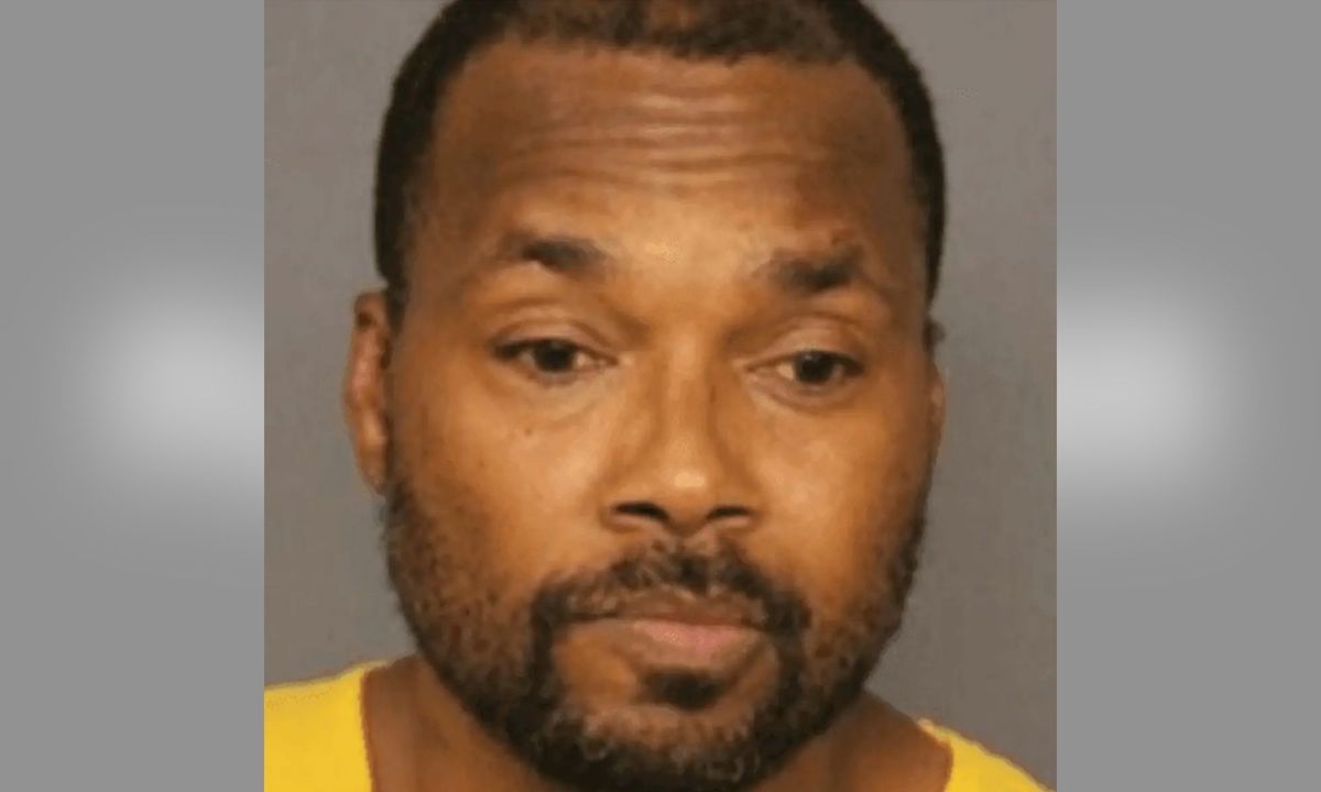 Colleague's Wife Dies After Fired Man Visits Home