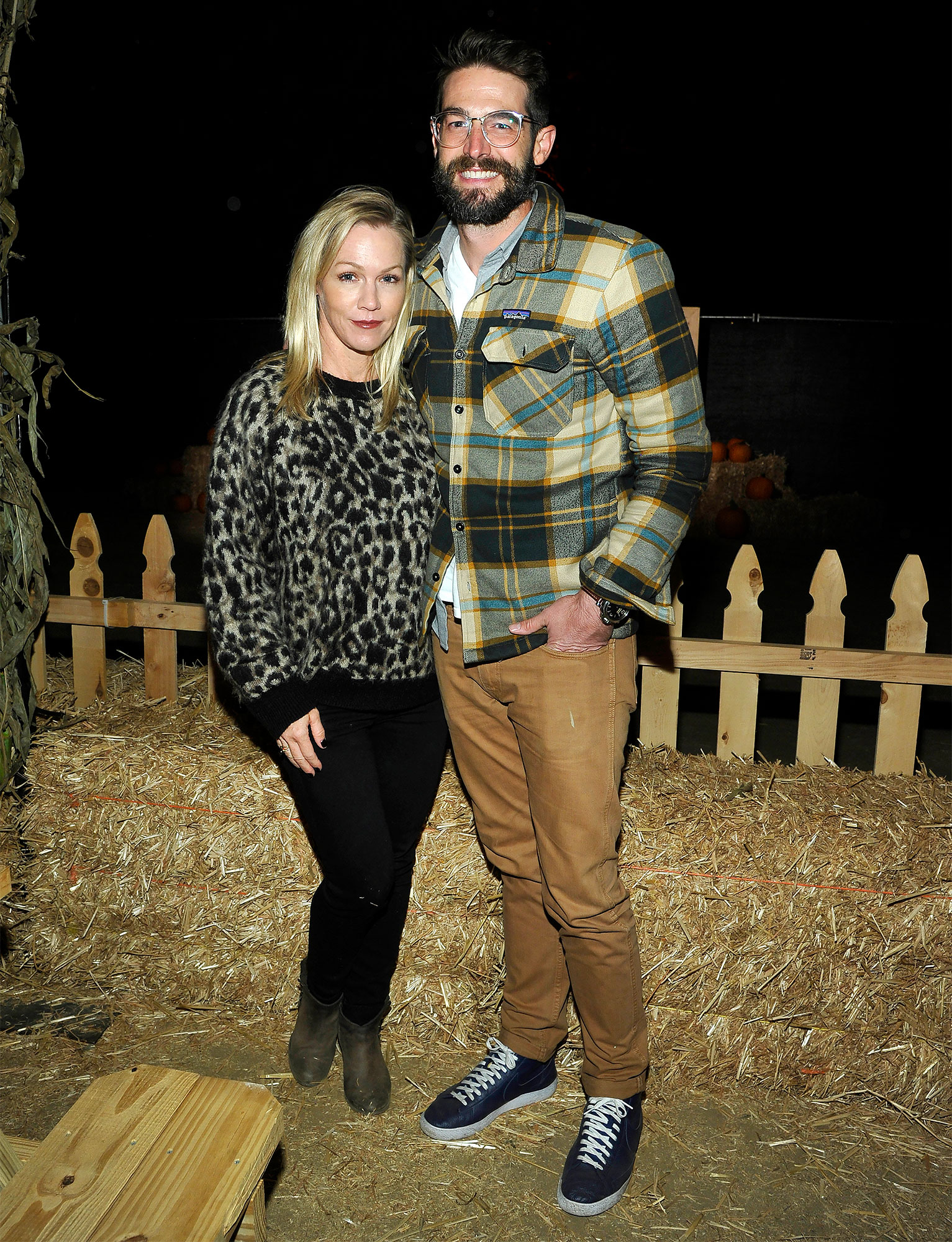Jennie Garth's Surprising Discovery: Husband Dave Abrams Files for Divorce