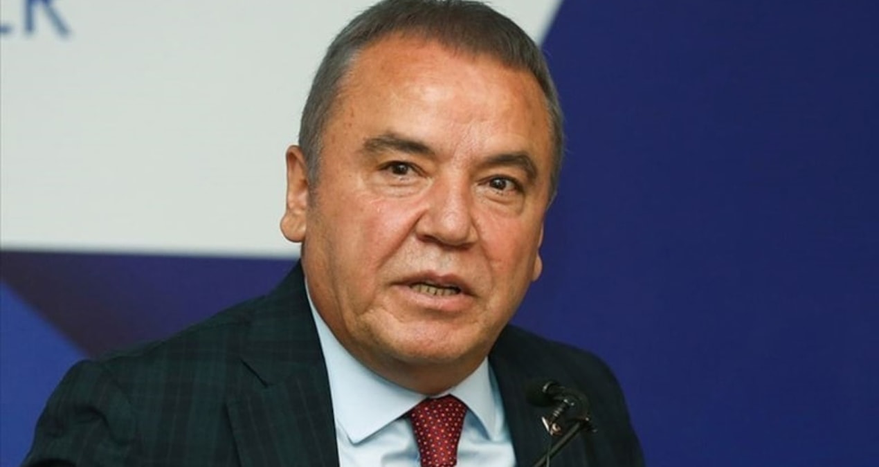 Muhittin Böcek'in Hastaneye Kaldırılma Nedeni Şaşırttı