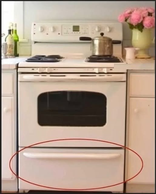 Correct Your Stove Usage: Understanding the True Function of the Bottom Drawer