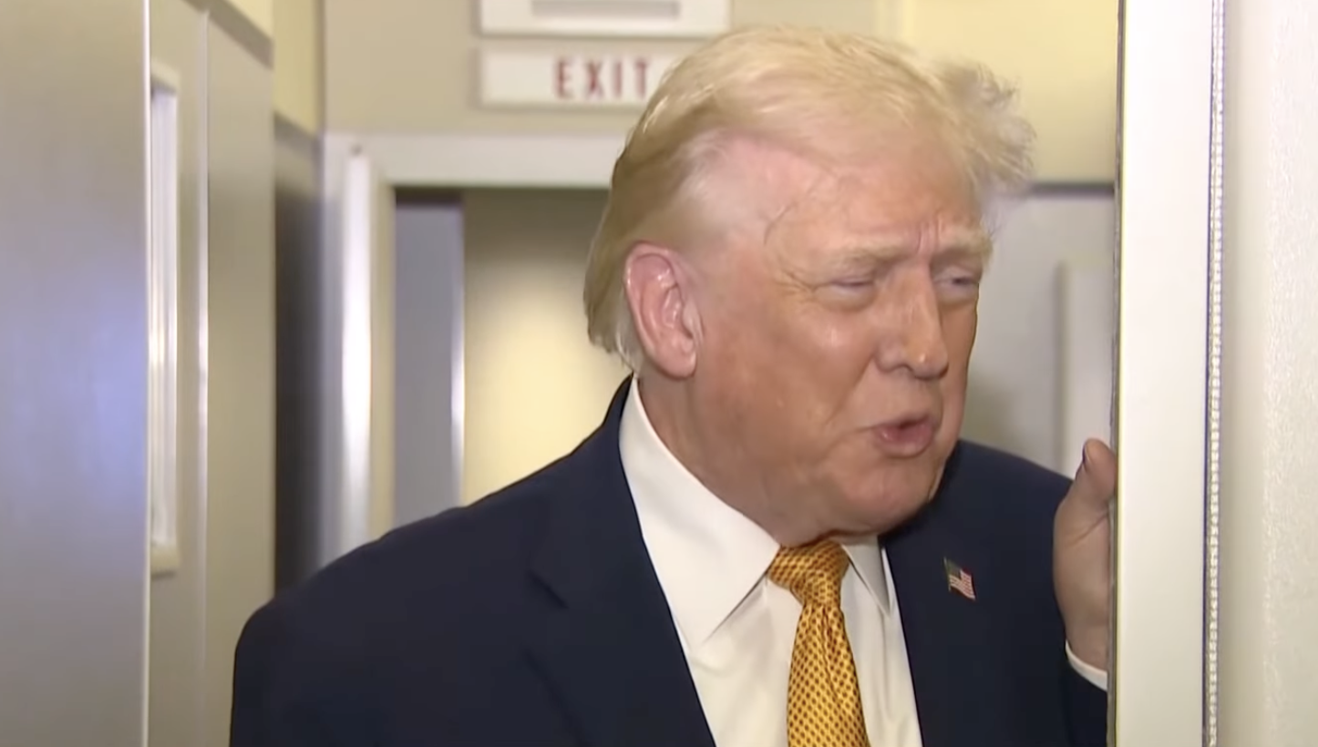 "If Donald Trump Loses Supreme Court Ruling on Tariffs, he Believes America is in Trouble"