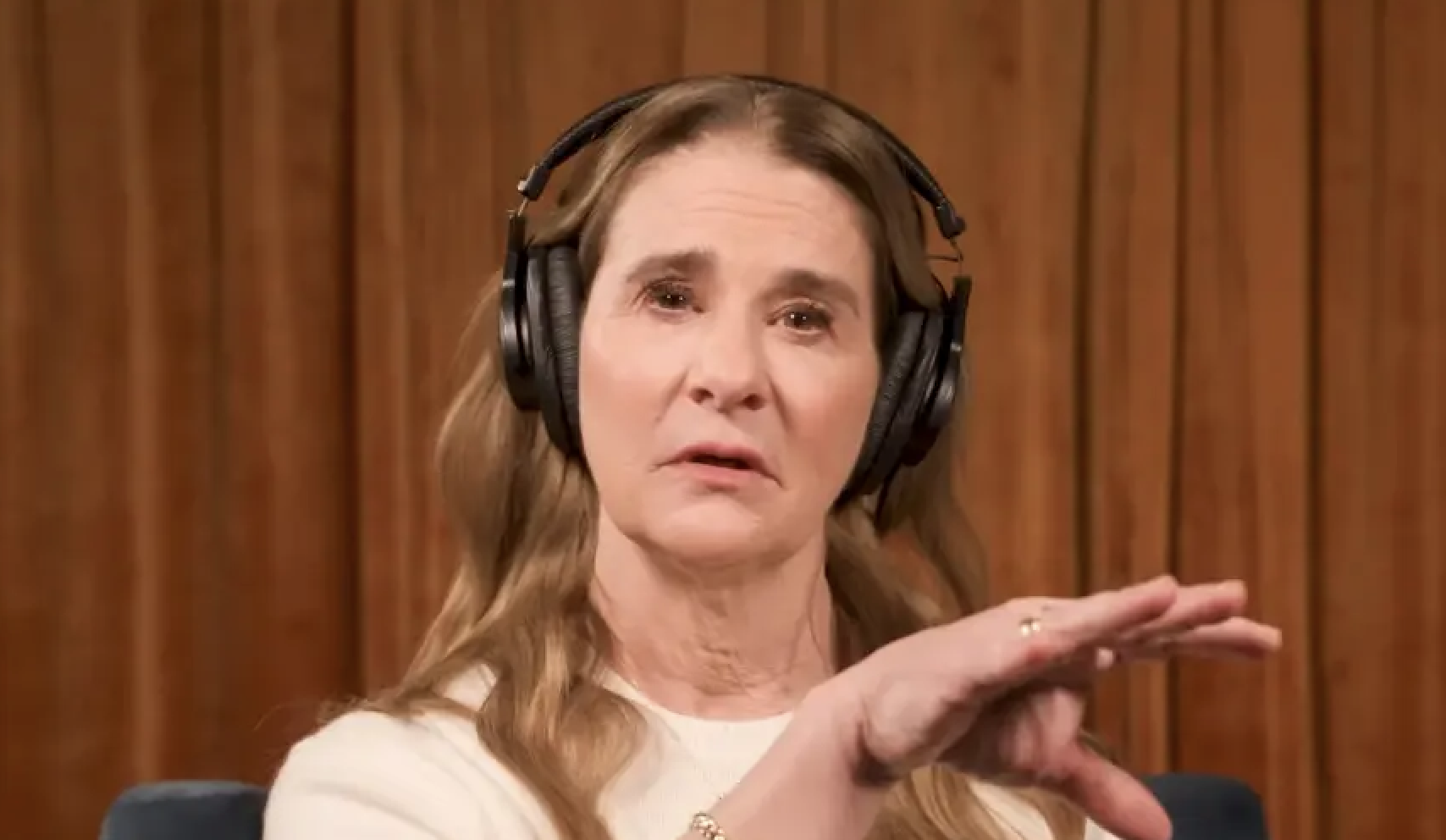 Melinda Gates speaks out following claims that Bill Gates contracted an STD from Russian women and attempted to secretly give her antibiotics.