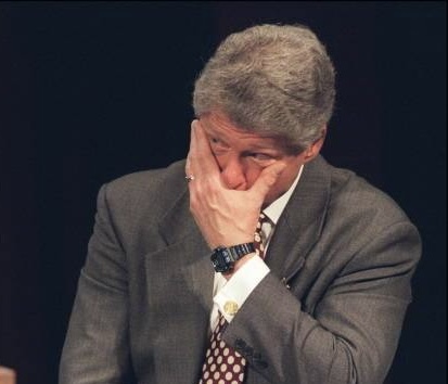 Bill Clinton Moved to Tears by Albanian Waiter's Emotional Story