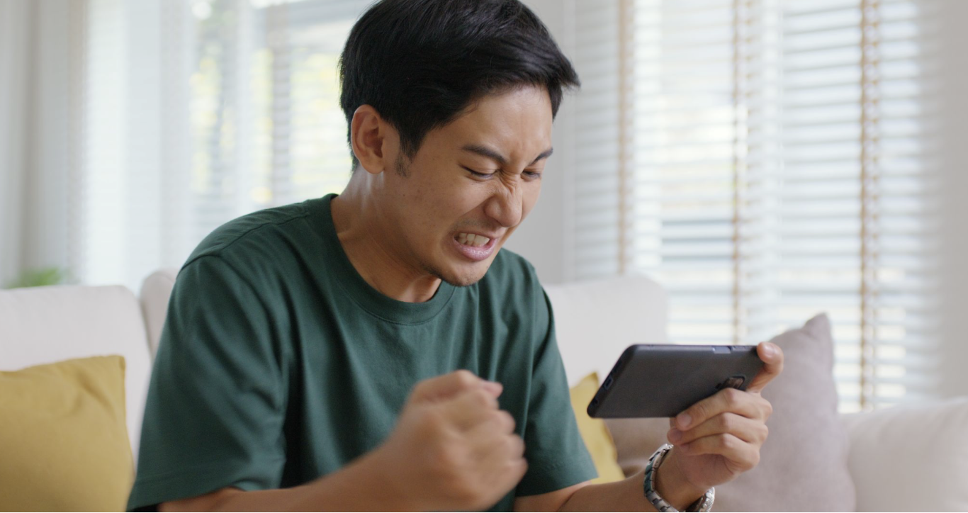 The Surprising Impact of Rewarding Gameplay on Casino Player Engagement