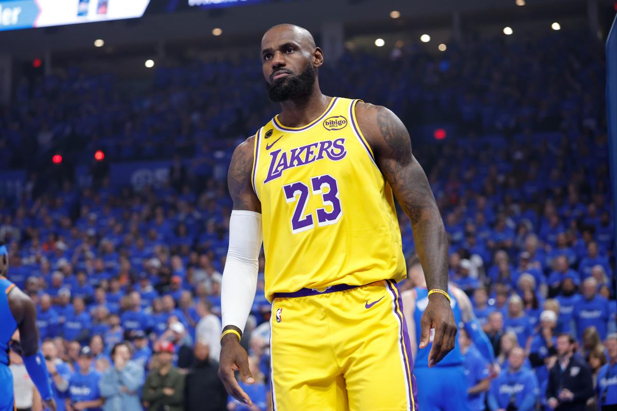 LeBron James' Final NBA Decision: Warriors or Cavaliers?