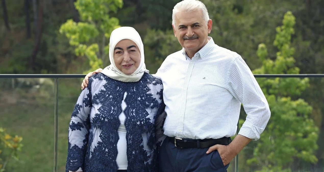 Binali Yıldırım'ın Denizcilik Şirketlerini Eşine Devretmesi Dikkat Çekti