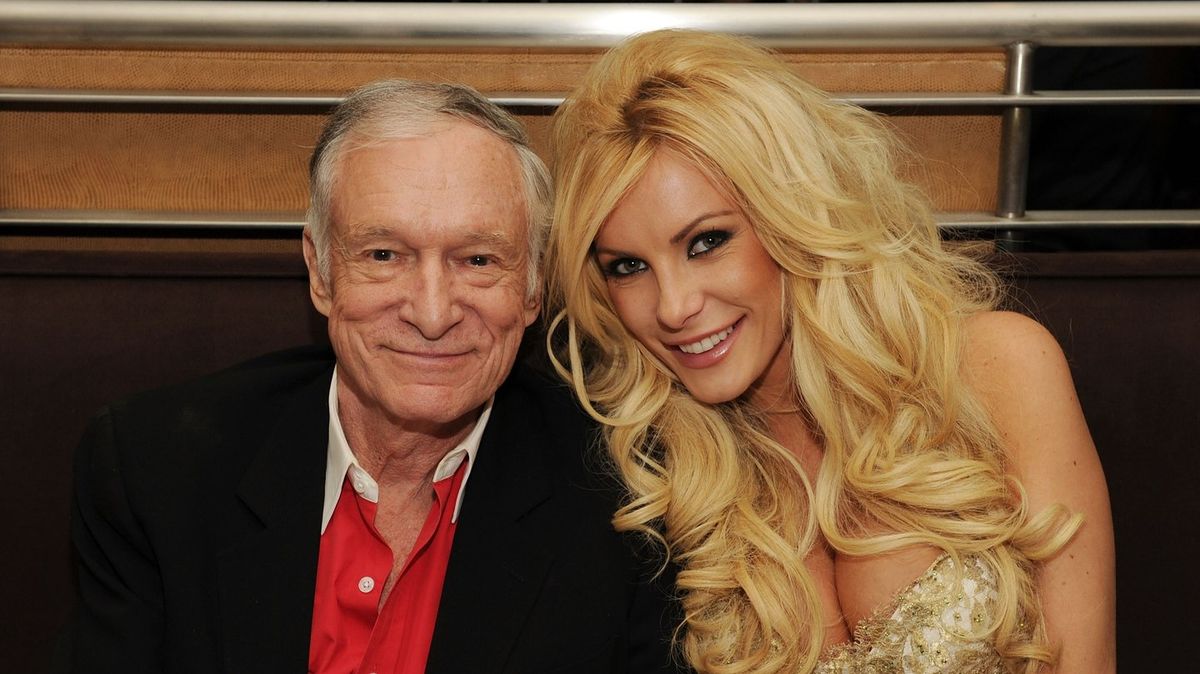 Hugh Hefner’s widow urges Jessica Biel to reconsider Playboy film role