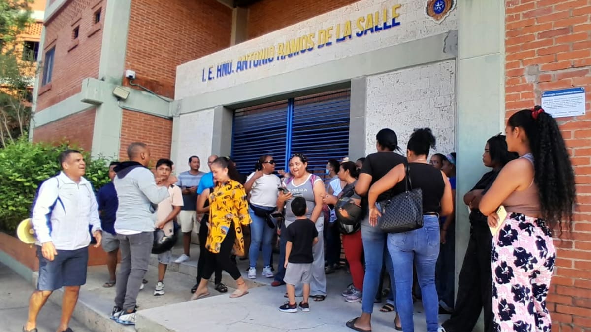 Indignación en Cartagena: niña pierde dos dedos en accidente escolar